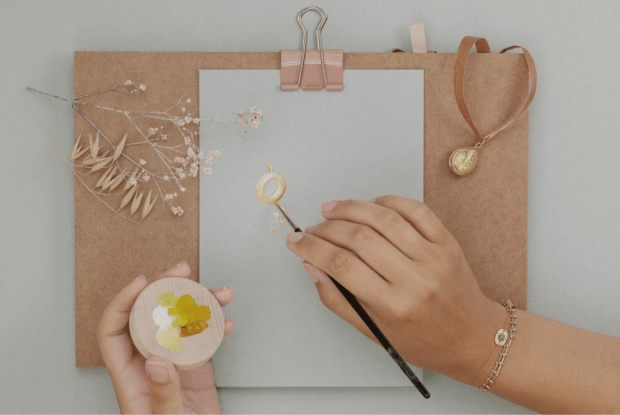 bright-pause-ilado-bijou-de-naissance-amulette-3