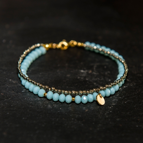 bracelet-plaque-or-cristaux-bleu-givre-pyrite